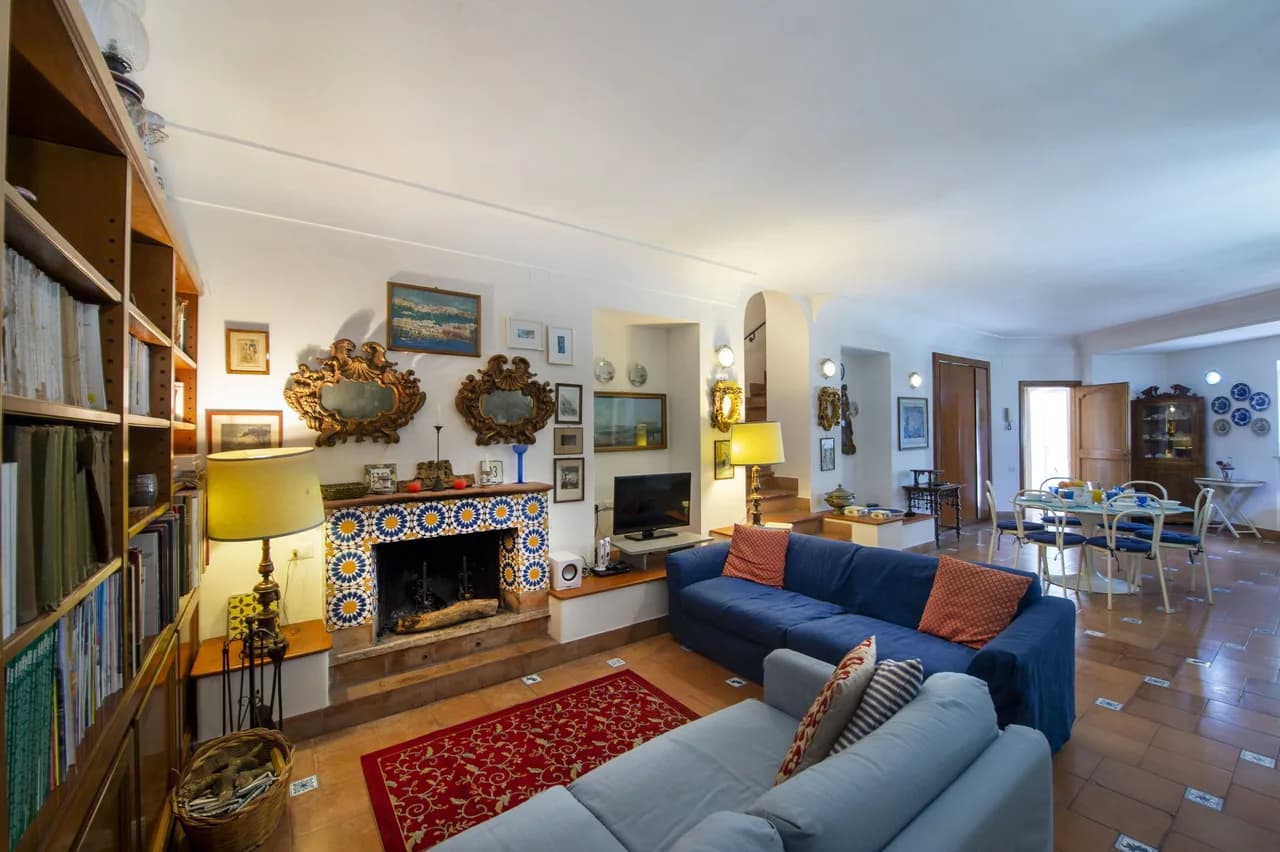 Sea View Four Bedroom Villa in Positano photo 5