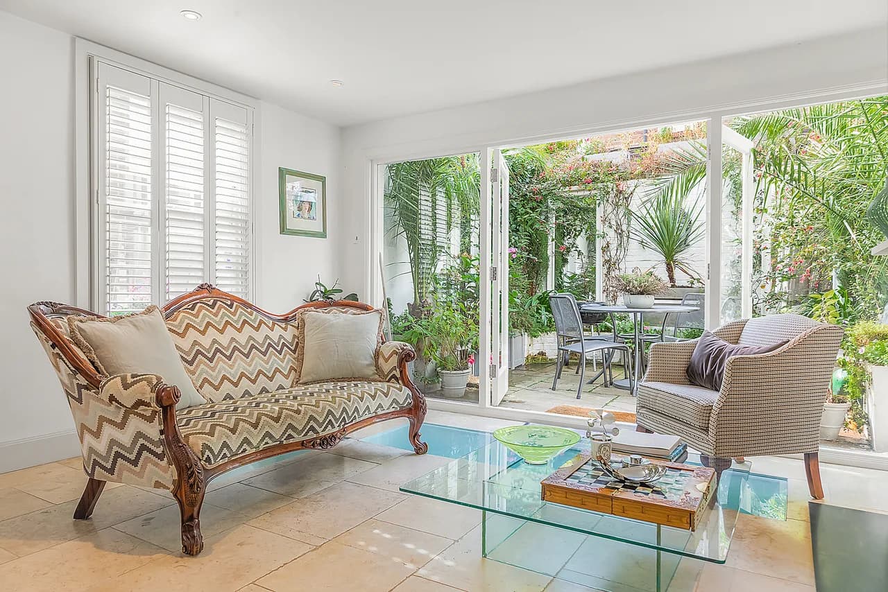 Charming Terrace Villa in London, photo 2