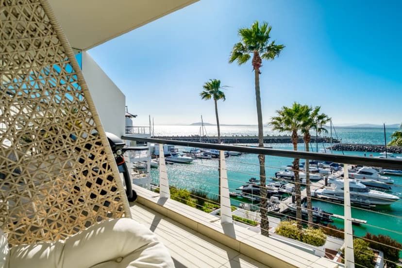 Aqua Views at the Waterclub in Cape Town