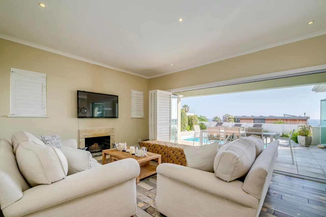 Beach-Style Villa with Pool in Cape Town, Foto 3
