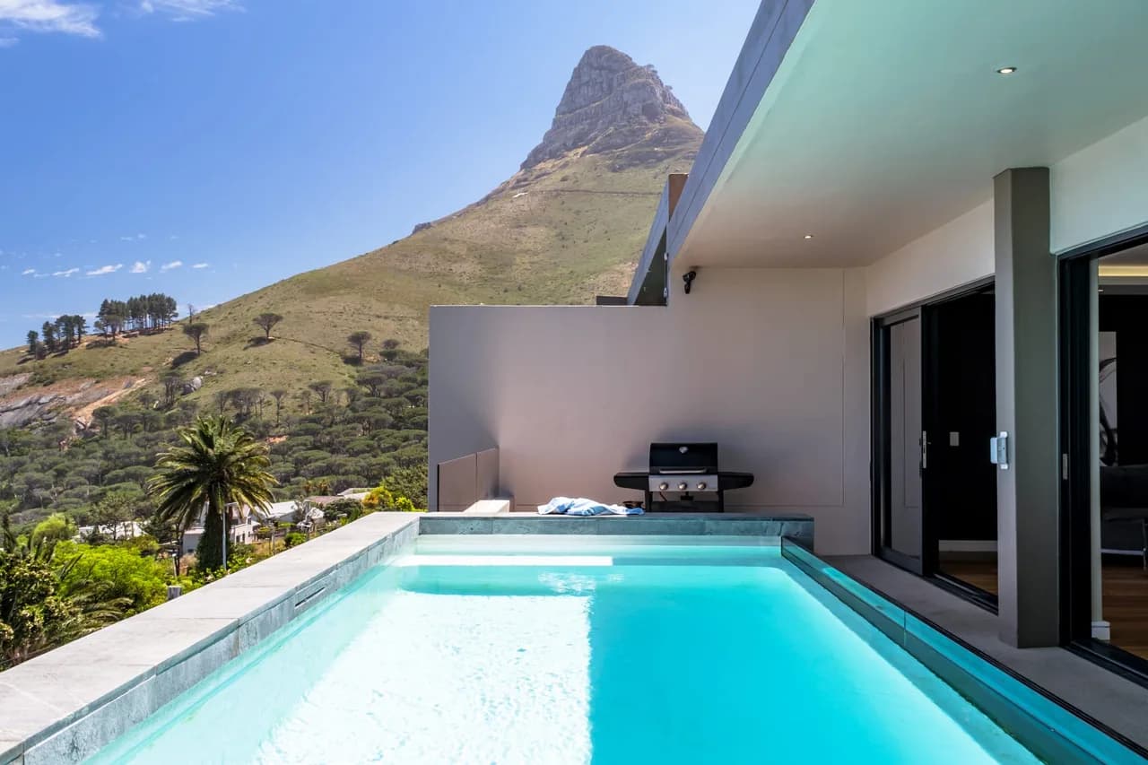 Spacious Four Bedroom Apartment in Cape Town, Foto 4