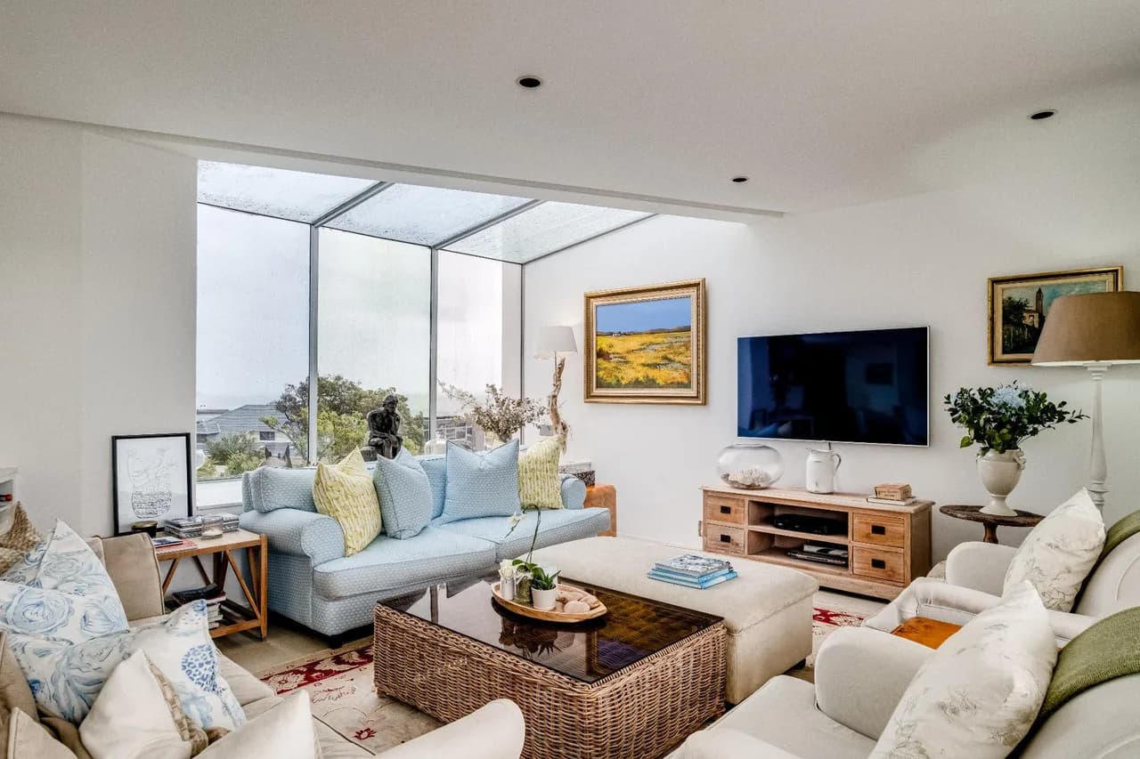 Spacious Six Bedroom Villa with Pool in Cape Town, Foto 5