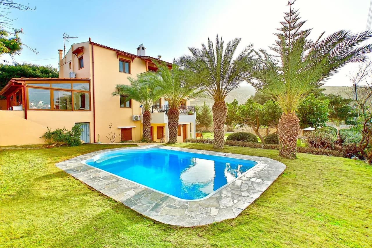 Villa Karteros with private swimming pool photo 2