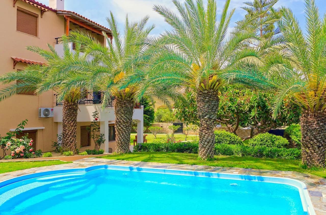 Villa Karteros with private swimming pool photo 3