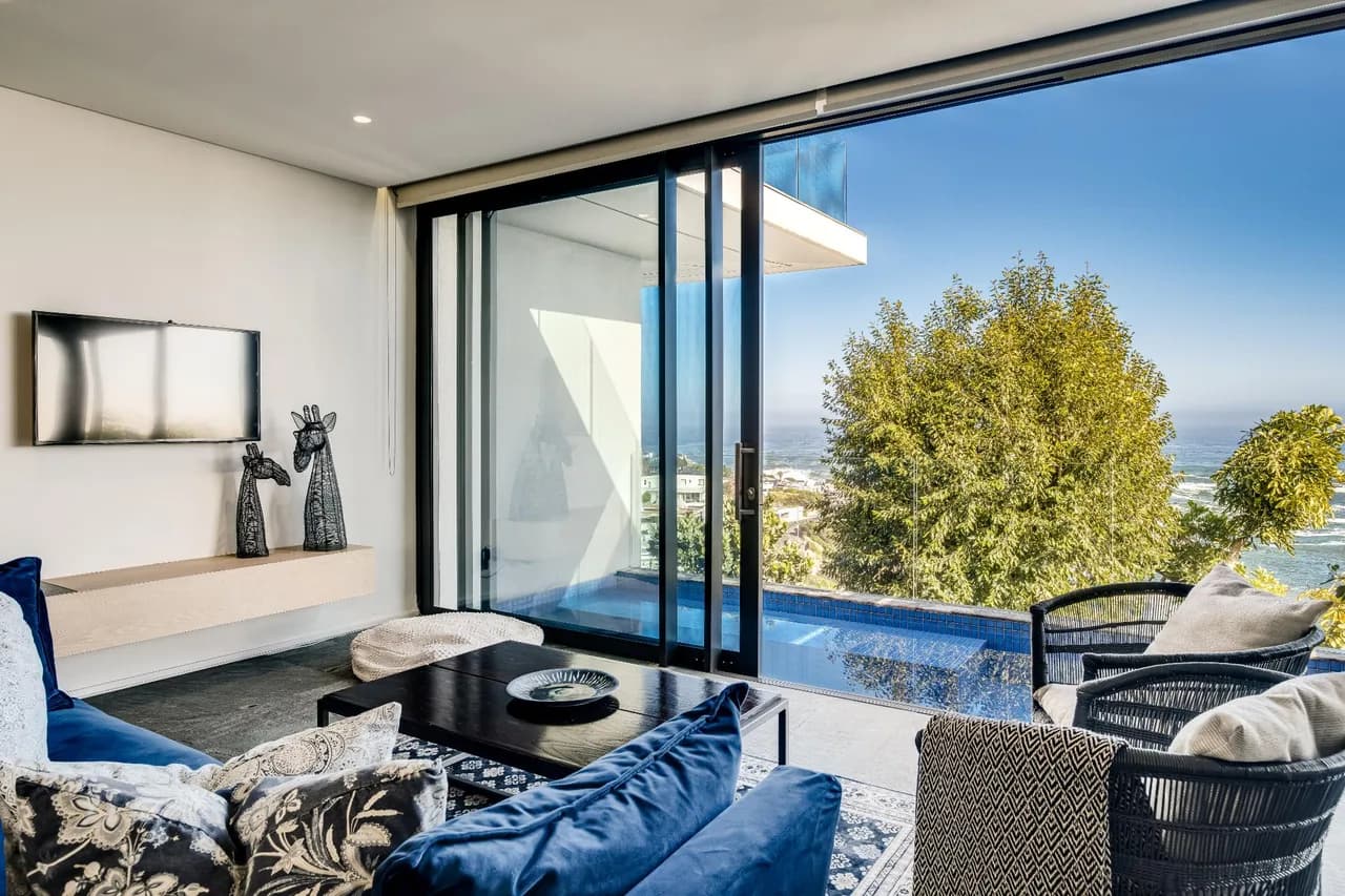 Ocean View Three Bedroom Apartment in Cape Town, Foto 2
