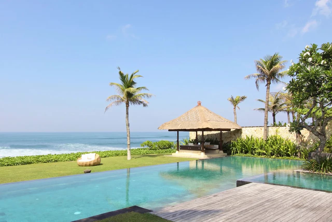 Terraced Five Bedroom Villa in Pererenan, photo 4