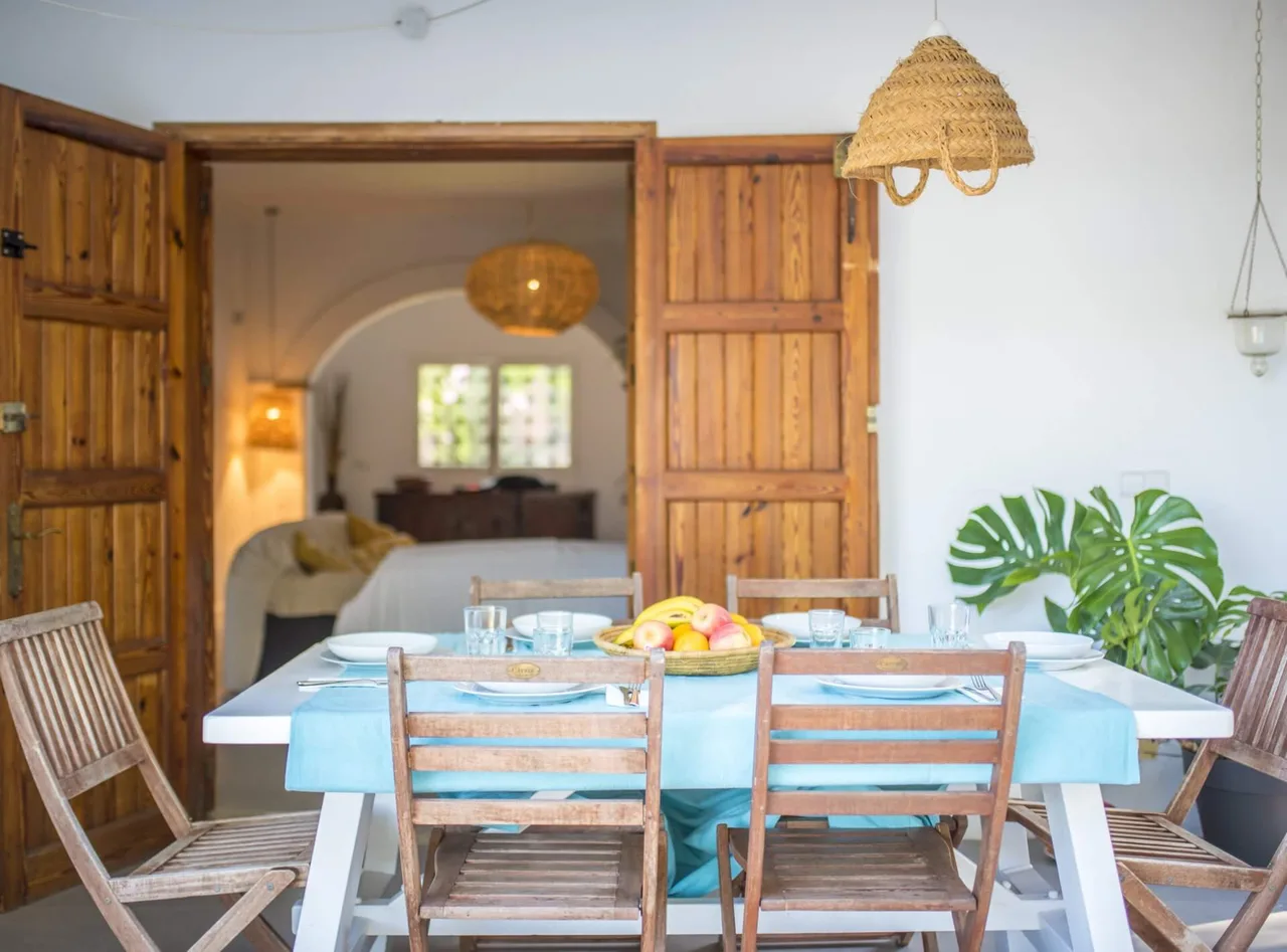 Spacious Six Bedroom Villa in Sant Rafel, foto 4