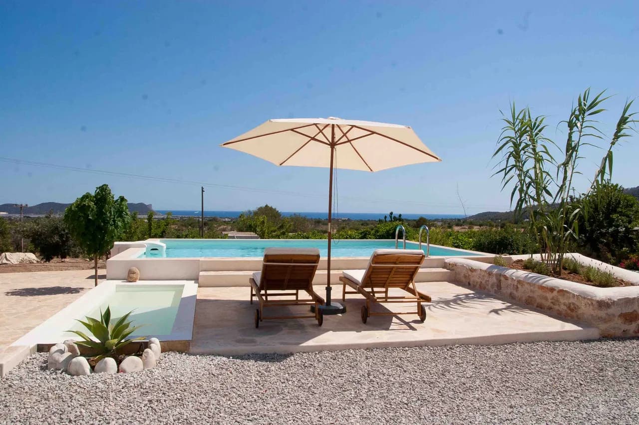 Modern Five-Bedroom Villa in Sant Josep de Sa Talaia, foto 3