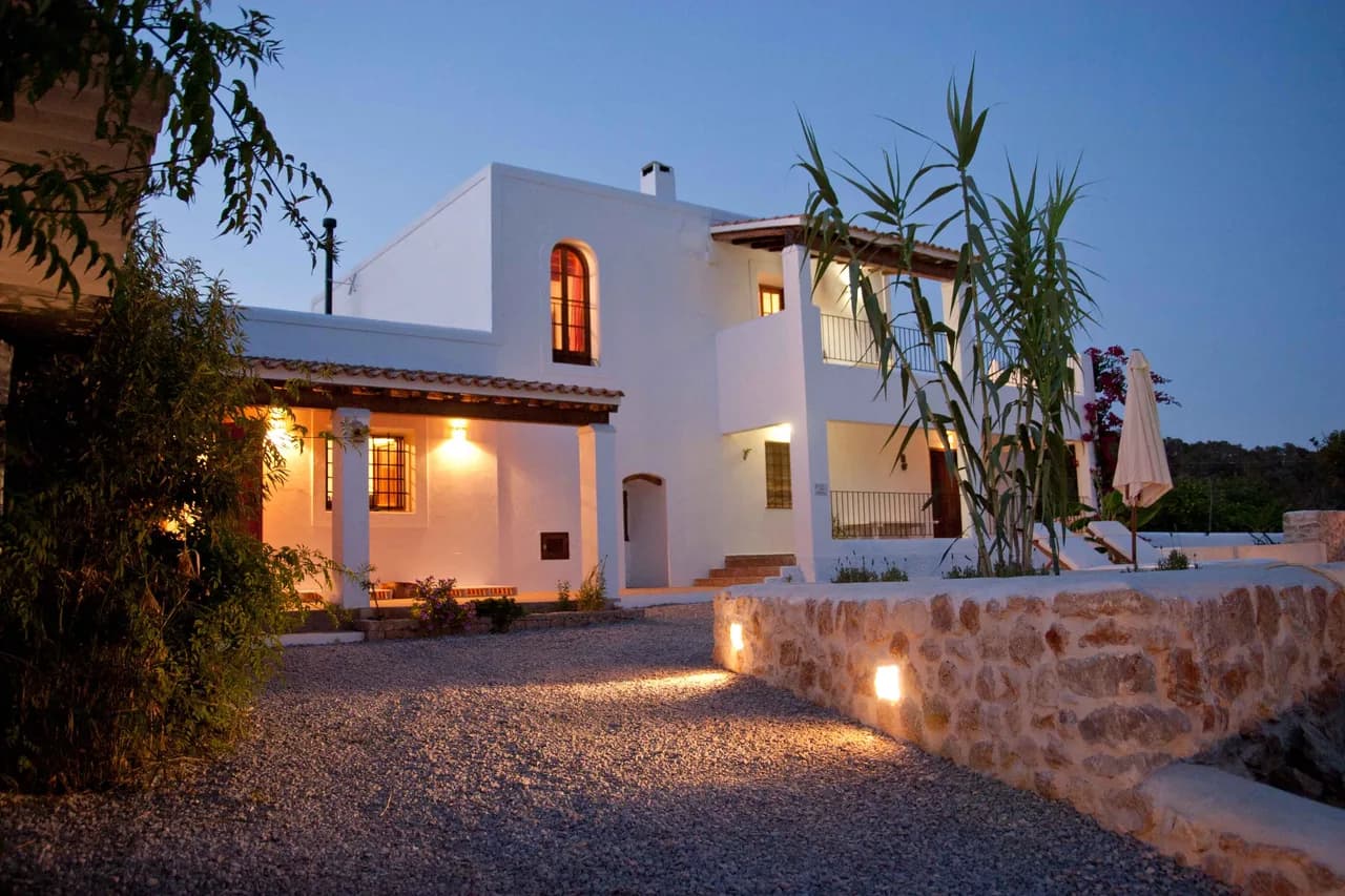 Modern Five-Bedroom Villa in Sant Josep de Sa Talaia, foto 4