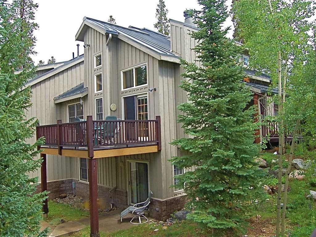 368 Settlers Dr photo 3