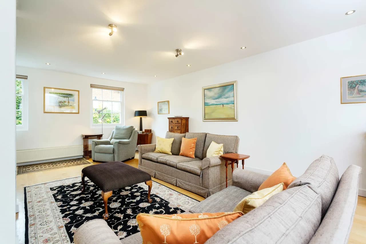Stylish Two Bedroom Apartment in London, photo 5