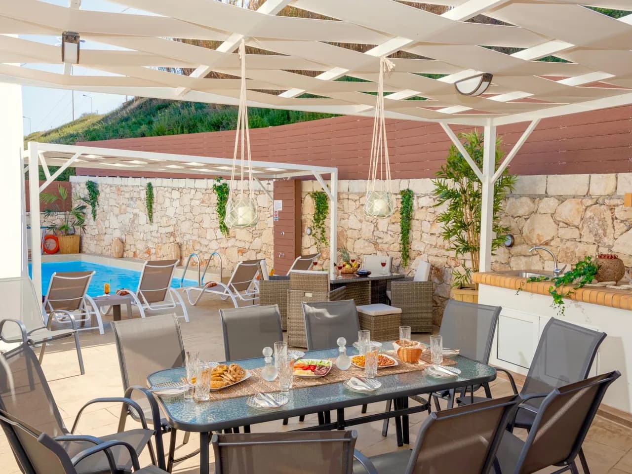 Skyline Beachfront Villa in Crete photo 3