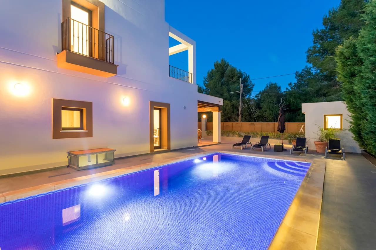 Spacious Villa Near Ibiza Town in Cap Martinet, foto 4