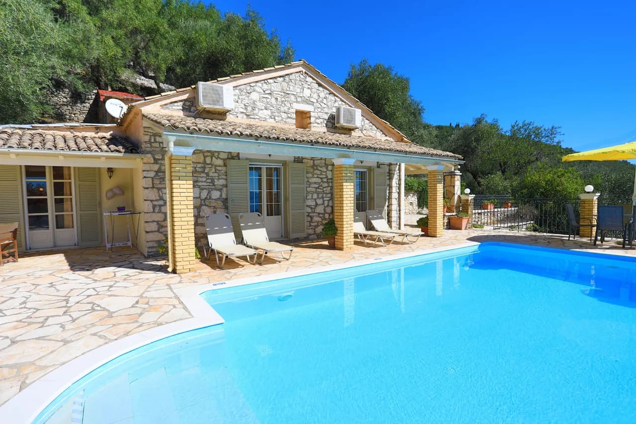 Sea View Two Bedroom Villa in Katavolos, Foto 5
