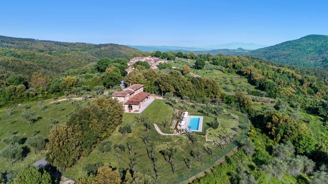 Charming Kitchen Villa in Monticiano, Foto 3