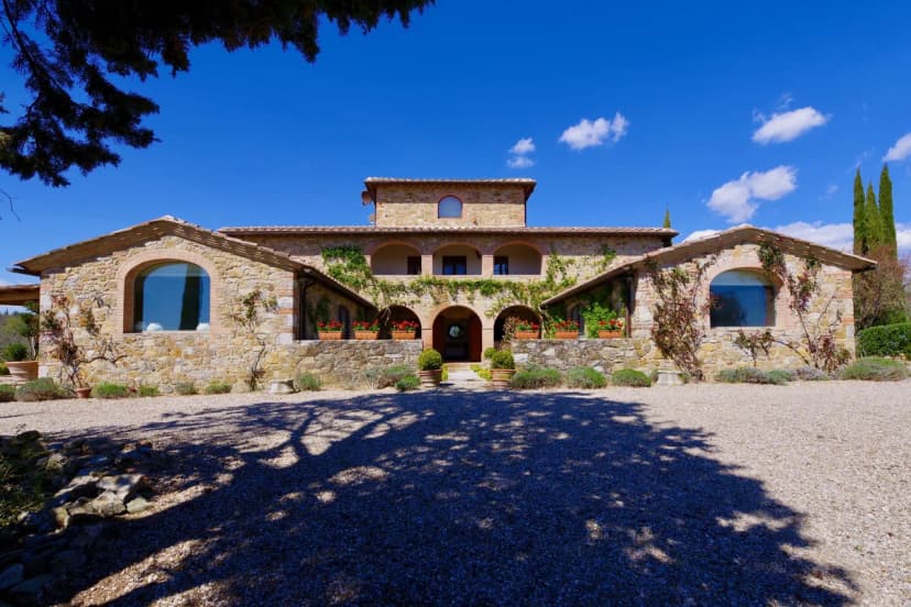 Rustic Countryside Villa in Tuscany