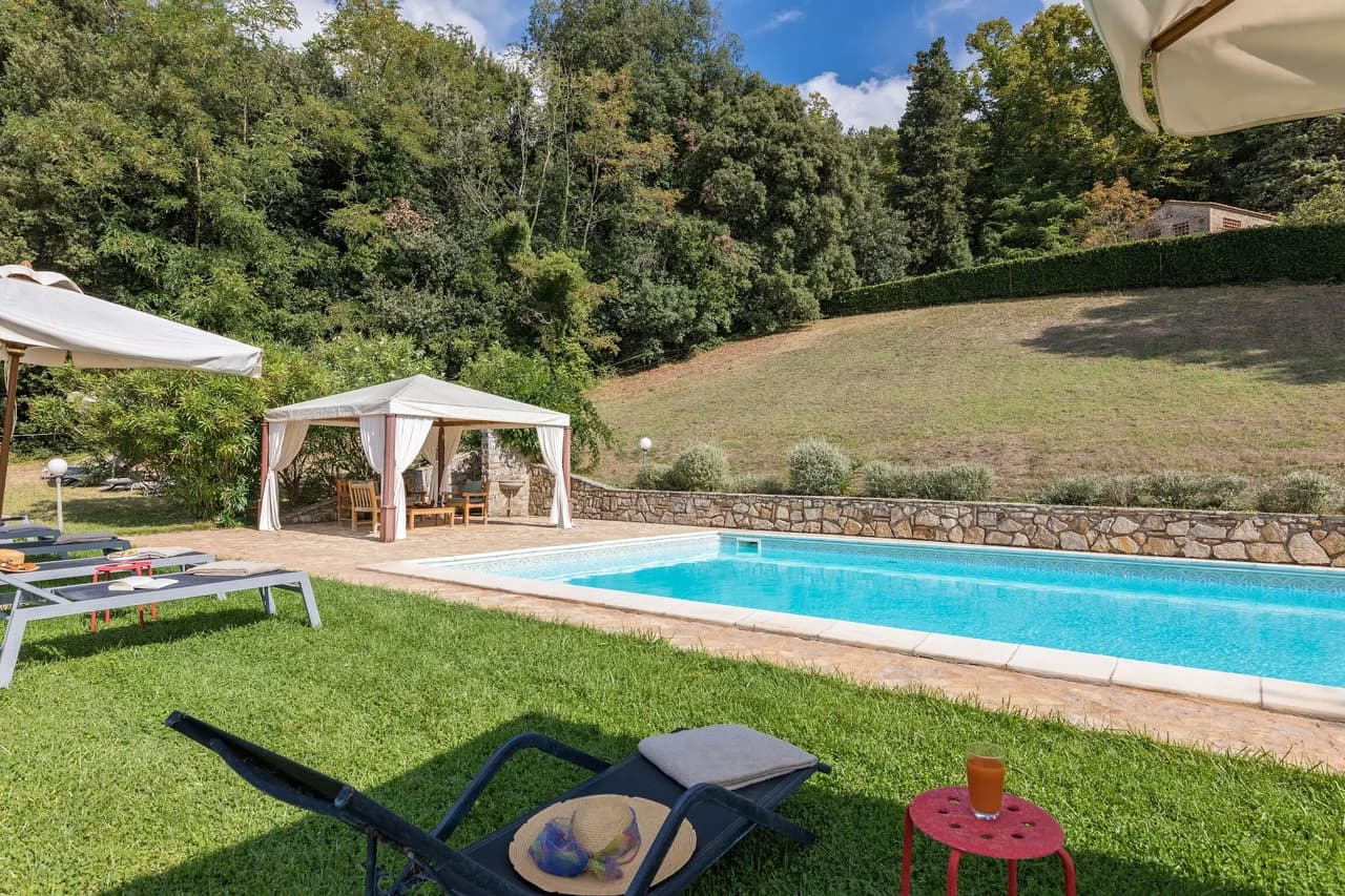 Charming Balcony Villa in Tuscany photo 5