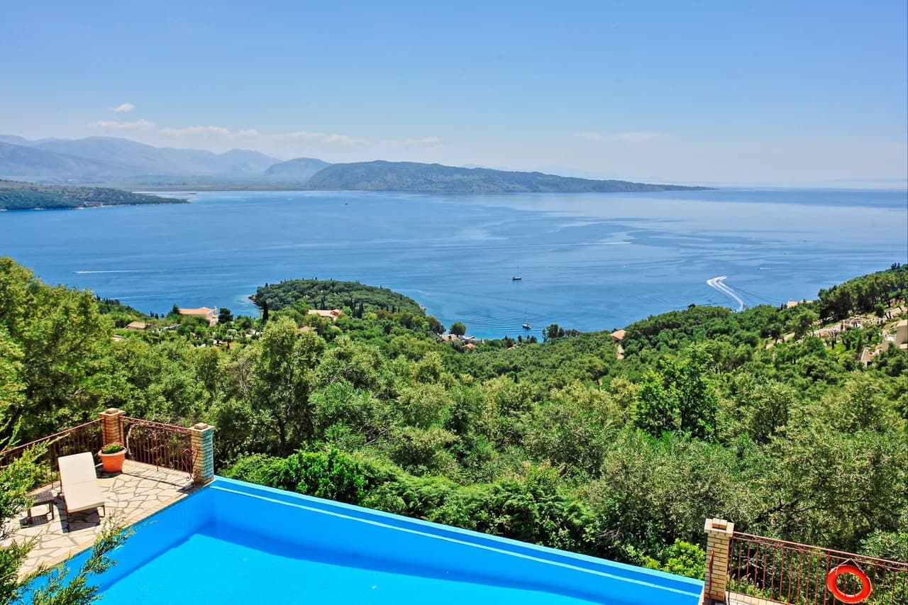 Garden-Facing Villa in Kalami, Corfu, foto 2