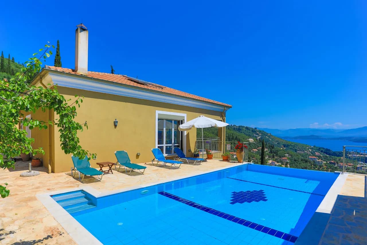 Mountain And Seaview Villa in Kentroma, foto 3