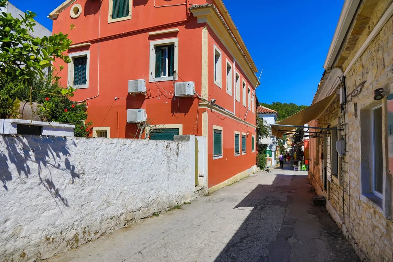 Faros Ennea photo 5