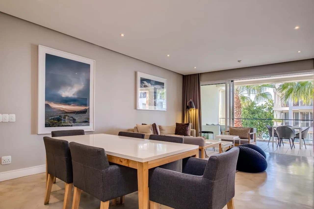 Waterfront Apartment with Canal Views in Cape Town, Foto 5