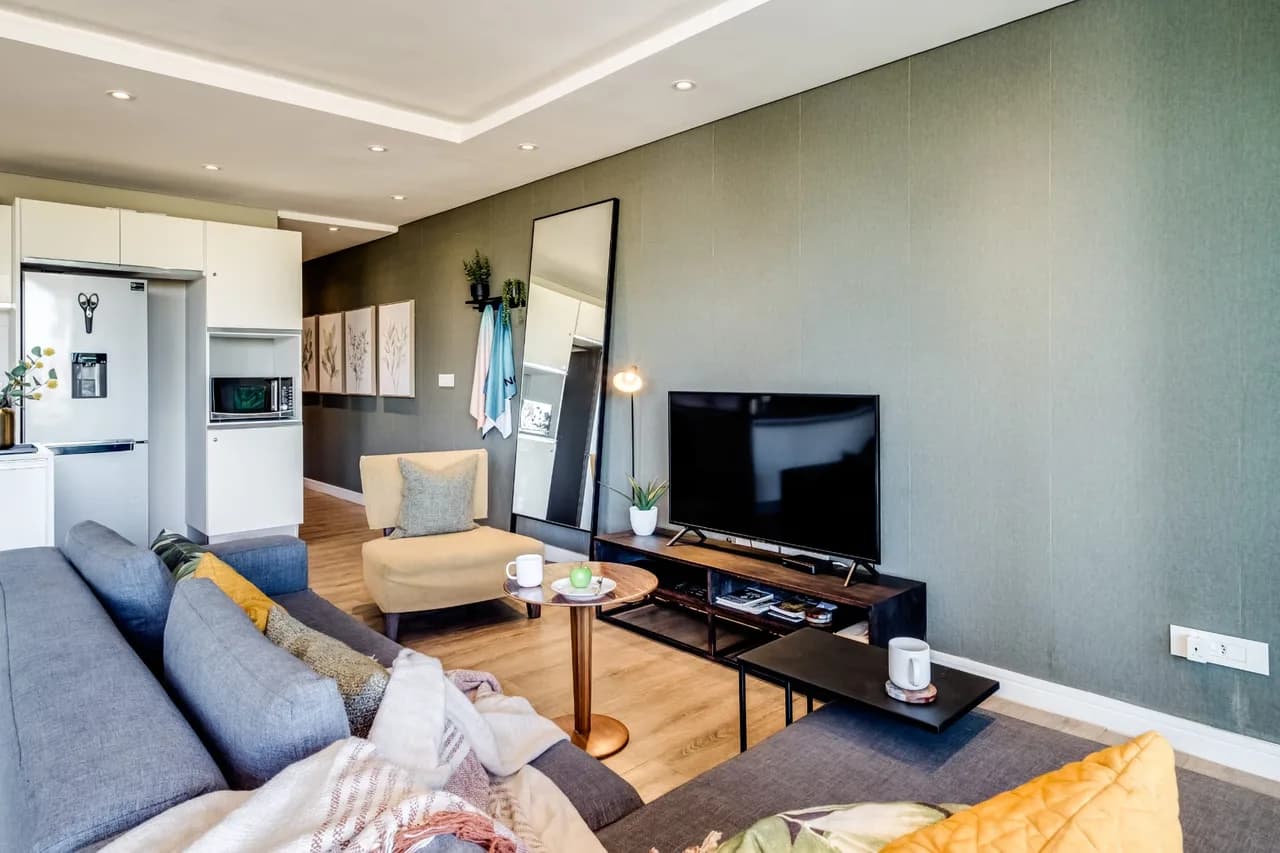 Urban Chic Two-Bedroom Apartment in Cape Town, Foto 4