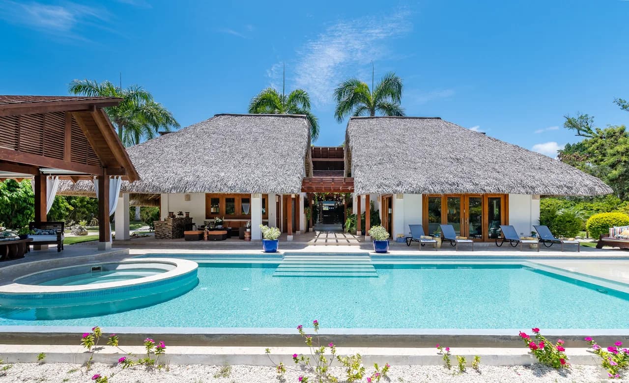 Spacious Villa with Large Pool in Punta Cana