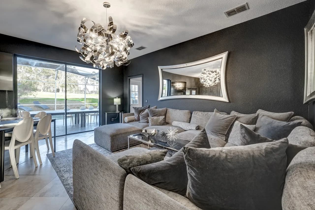 Spacious Eleven Bedroom Villa in Four Corners, foto 2