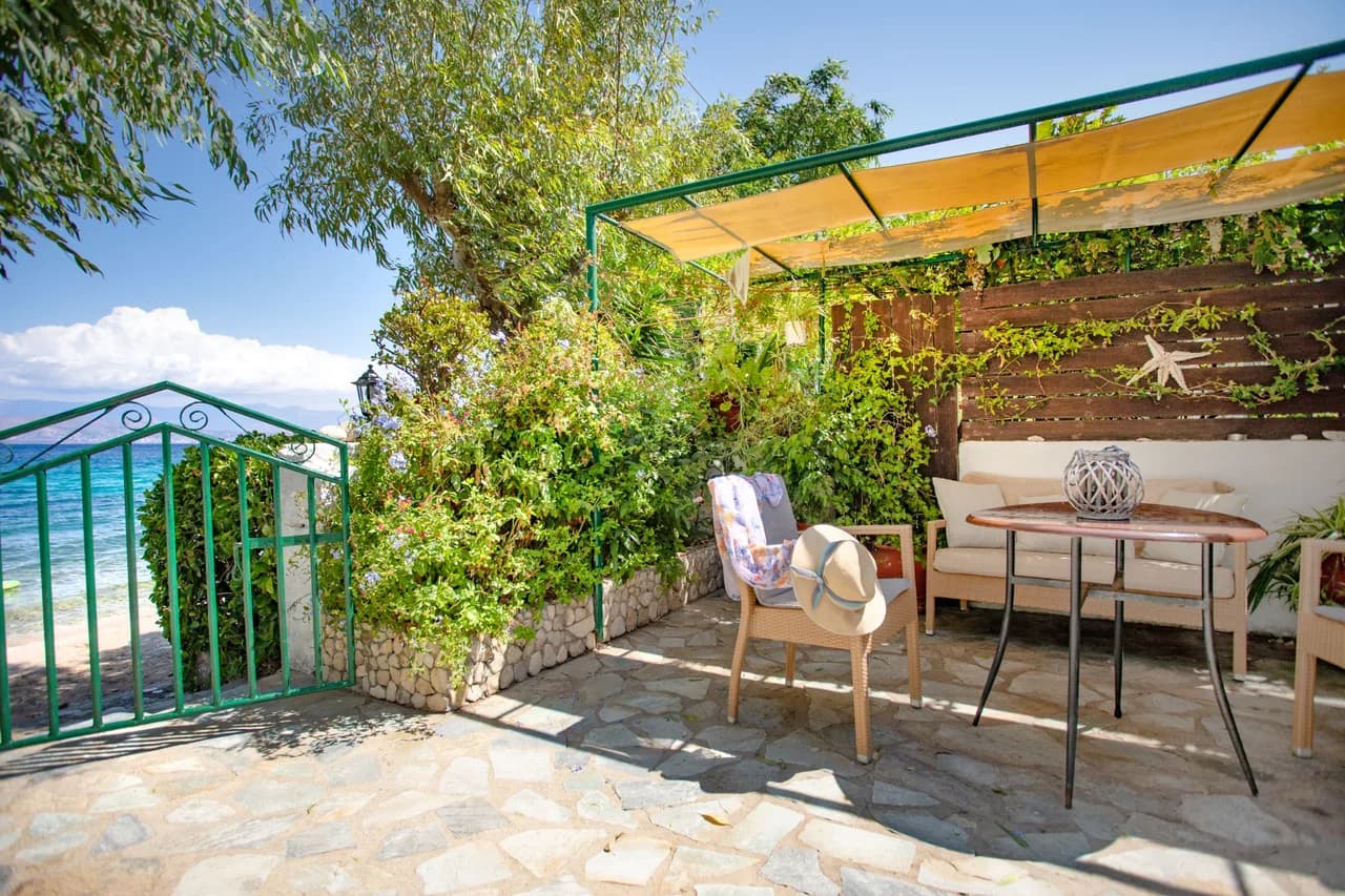 Garden View Beach Villa in Kassiopi, Foto 4