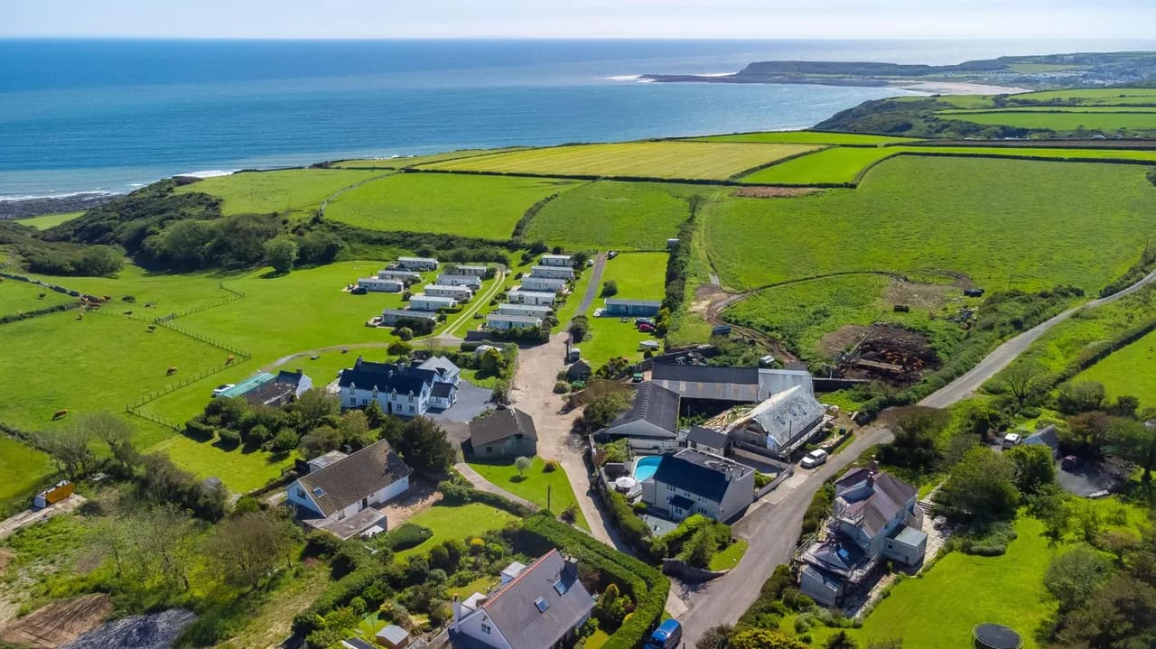 Windy Ridge - 5 Bedroom Holiday Home - Oxwich photo 5