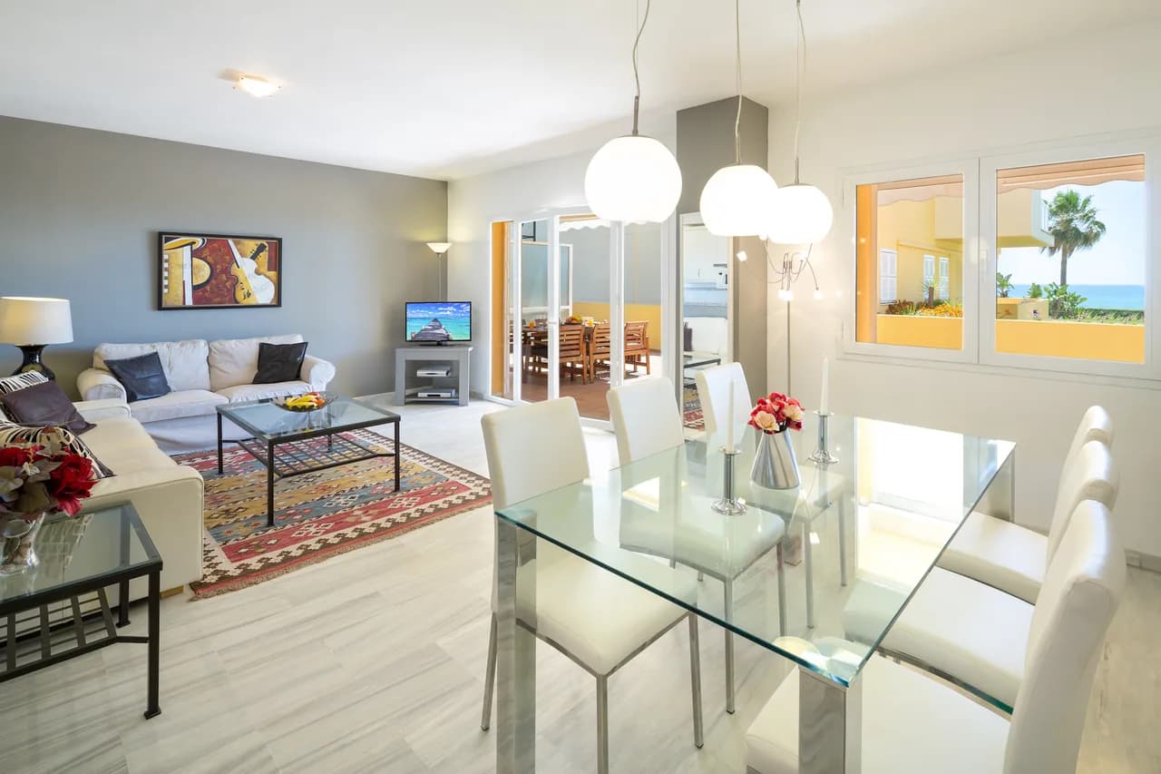 Beachfront Three Bedroom Apartment in La Cala de Mijas, foto 5