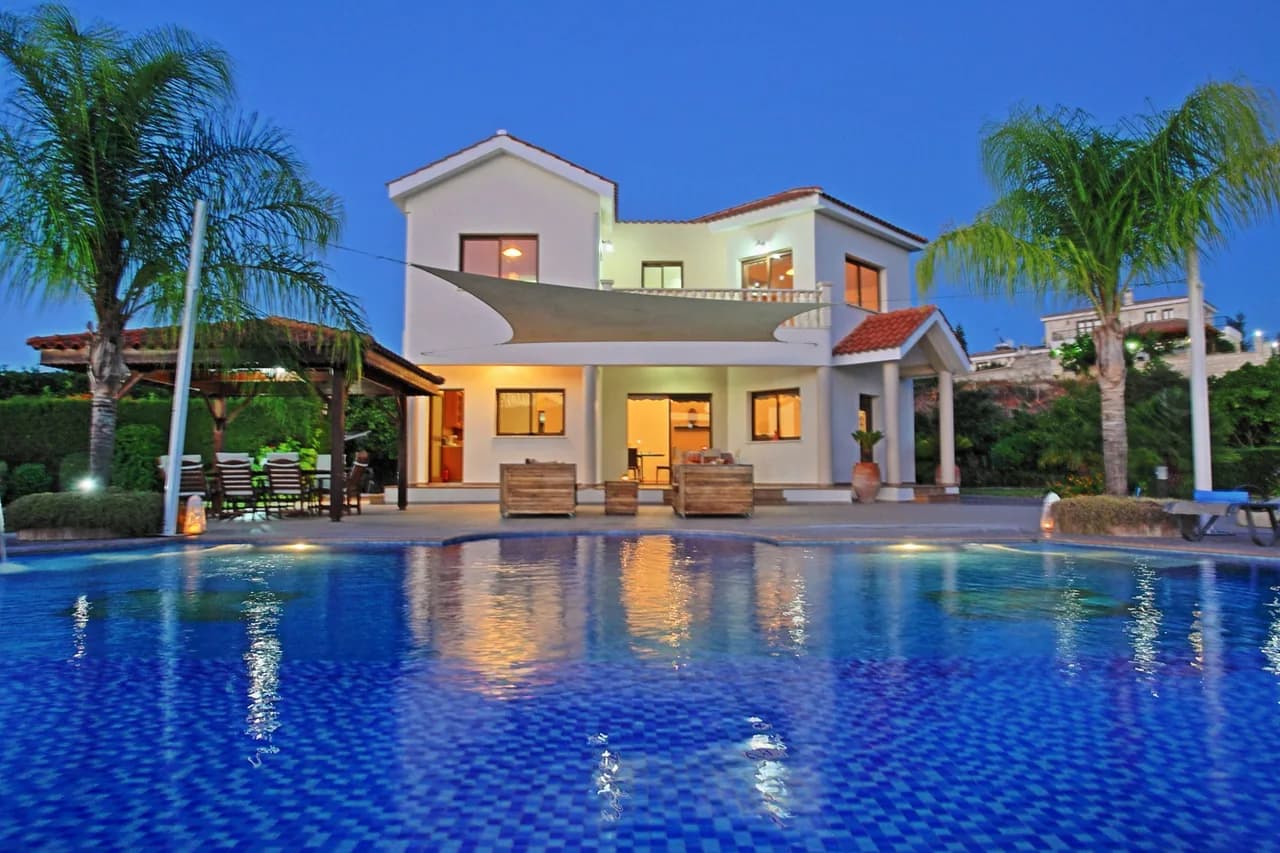 Garden Retreat Villa in Skoulli, Paphos, Cyprus, Foto 2