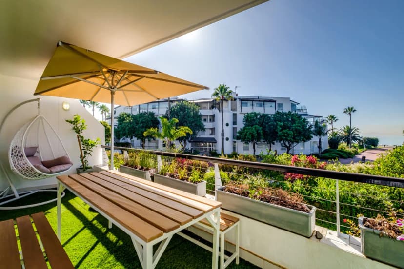 Elegant Apartment at the Waterclub (Amani Views)