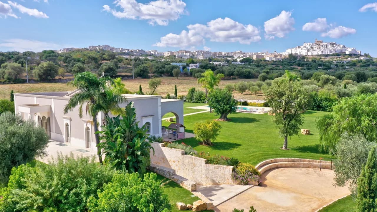 Charming Traditional Villa in Ostuni photo 2