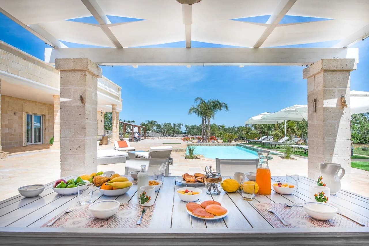 Terrace-Focused Four Bedroom Villa in Puglia photo 3