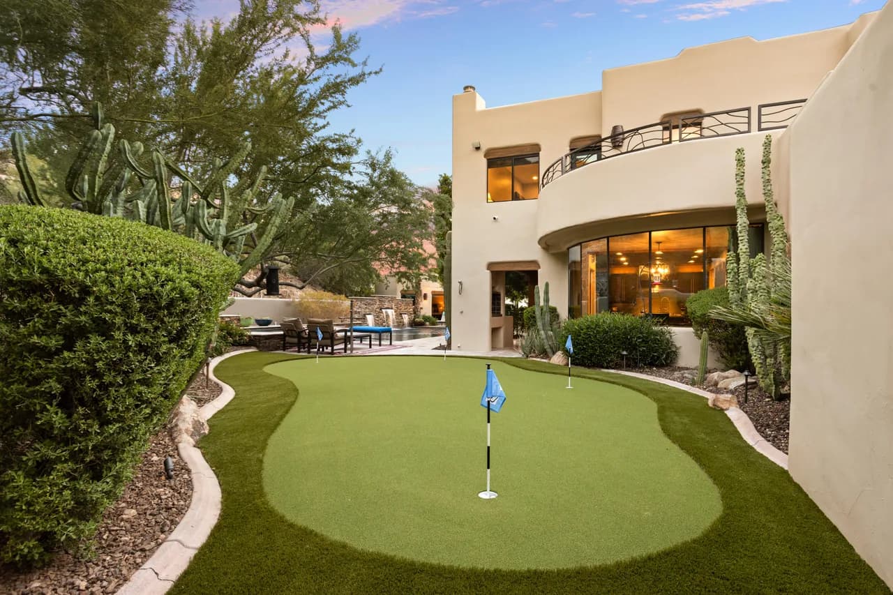 Spacious Six Bedroom Retreat in Scottsdale photo 5
