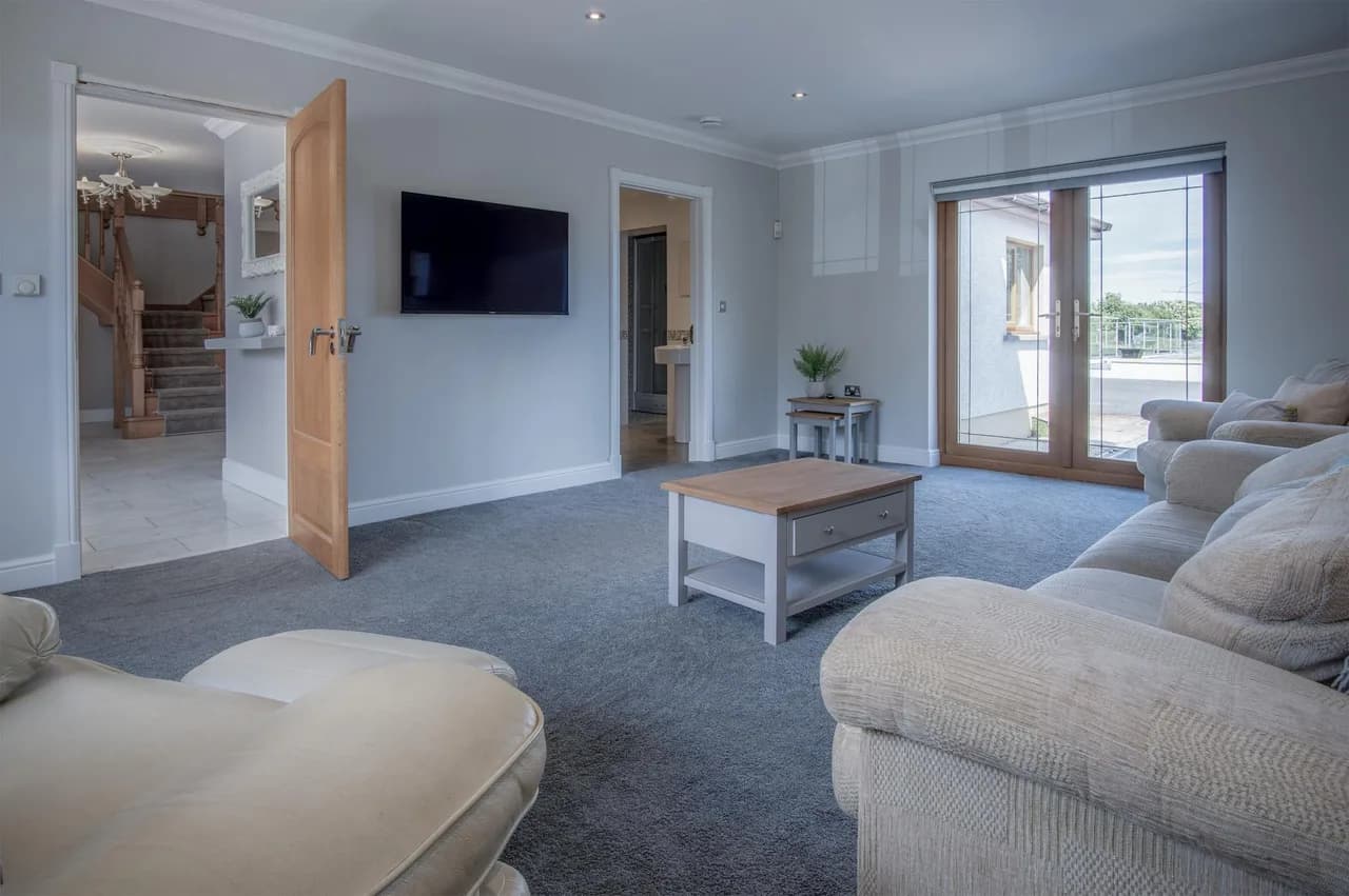 Knights Rest - 4 Bed Holiday Home - Princes Gate photo 5