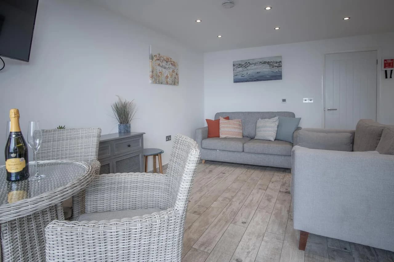 Beach Court - 1 Bedroom Apartment - Saundersfoot photo 2