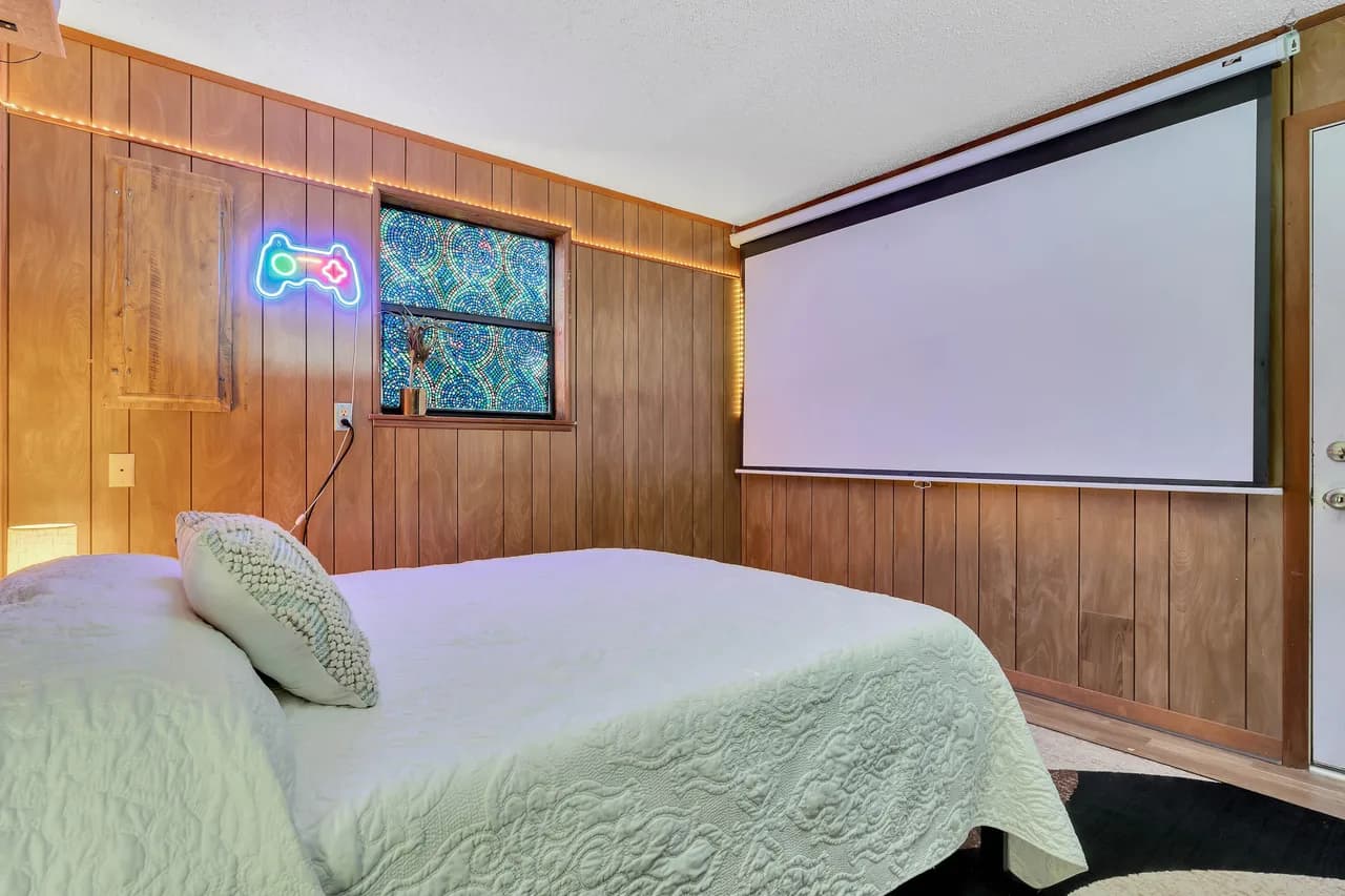 Spacious Game Retreat in Orlando Florida, photo 2