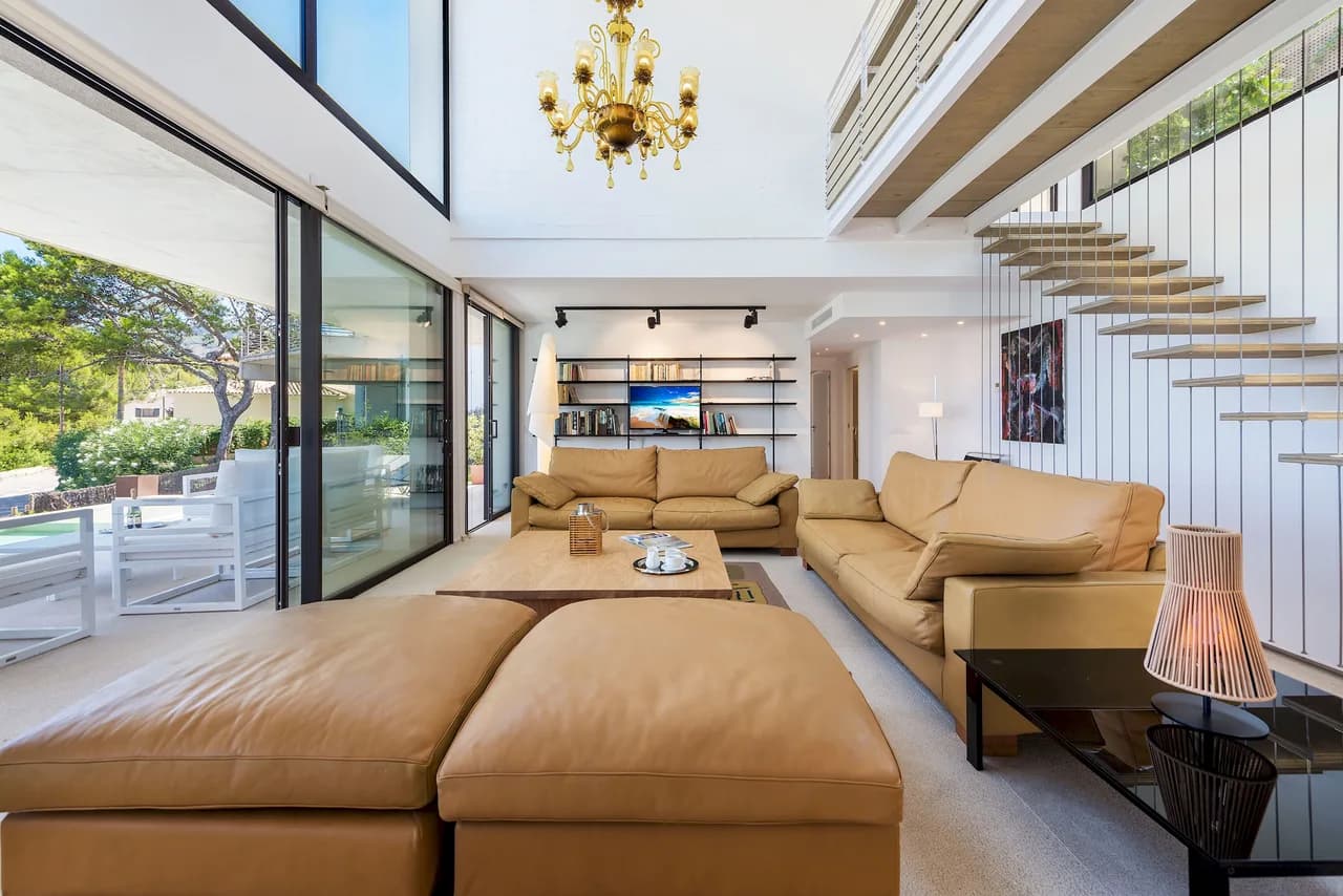 Frontline Sea View Villa in Alcudia, foto 4