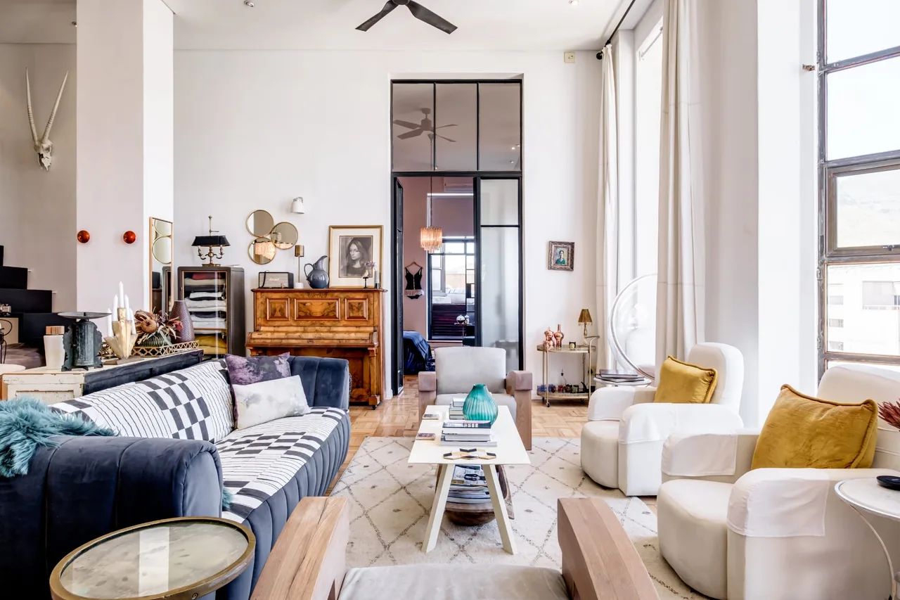 Art Deco Two-Bedroom Loft in Cape Town, Foto 4