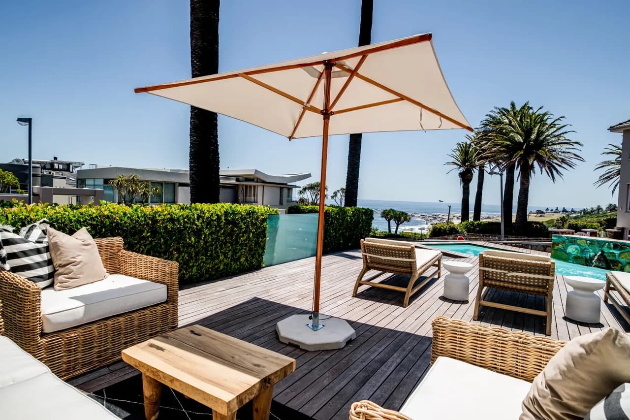 Beachside Four Bedroom Villa in Camps Bay, Foto 3