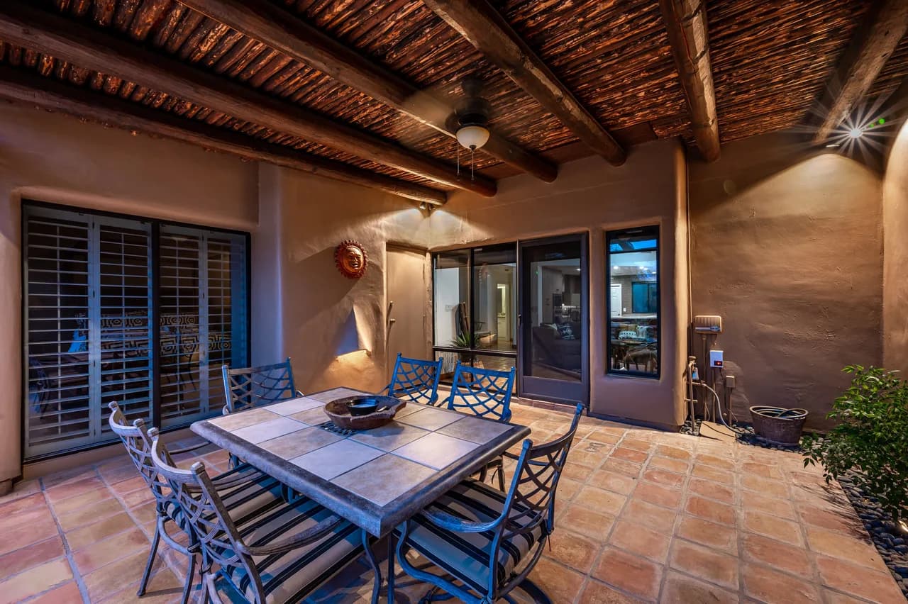Exclusive Boulder's Retreat near Downtown Cave Creek, hiking, scenic views. photo 3