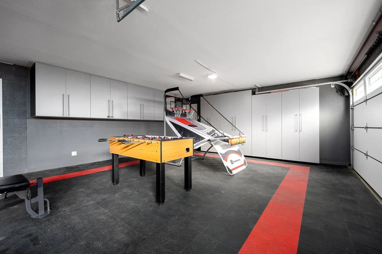 Outdoor retreat, games and fitness room make for Vacation Vibes!, foto 5