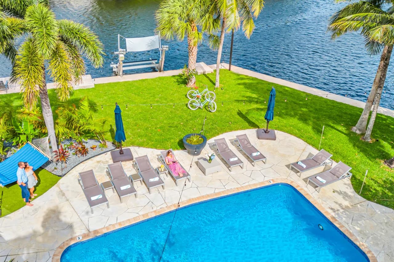 Waterfront Heated Pool Villa in Fort Lauderdale photo 4