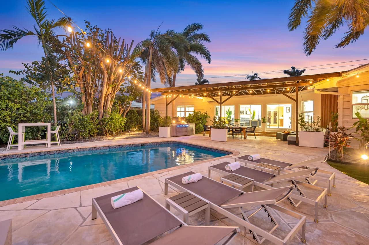 Waterfront Heated Pool Villa in Fort Lauderdale photo 5