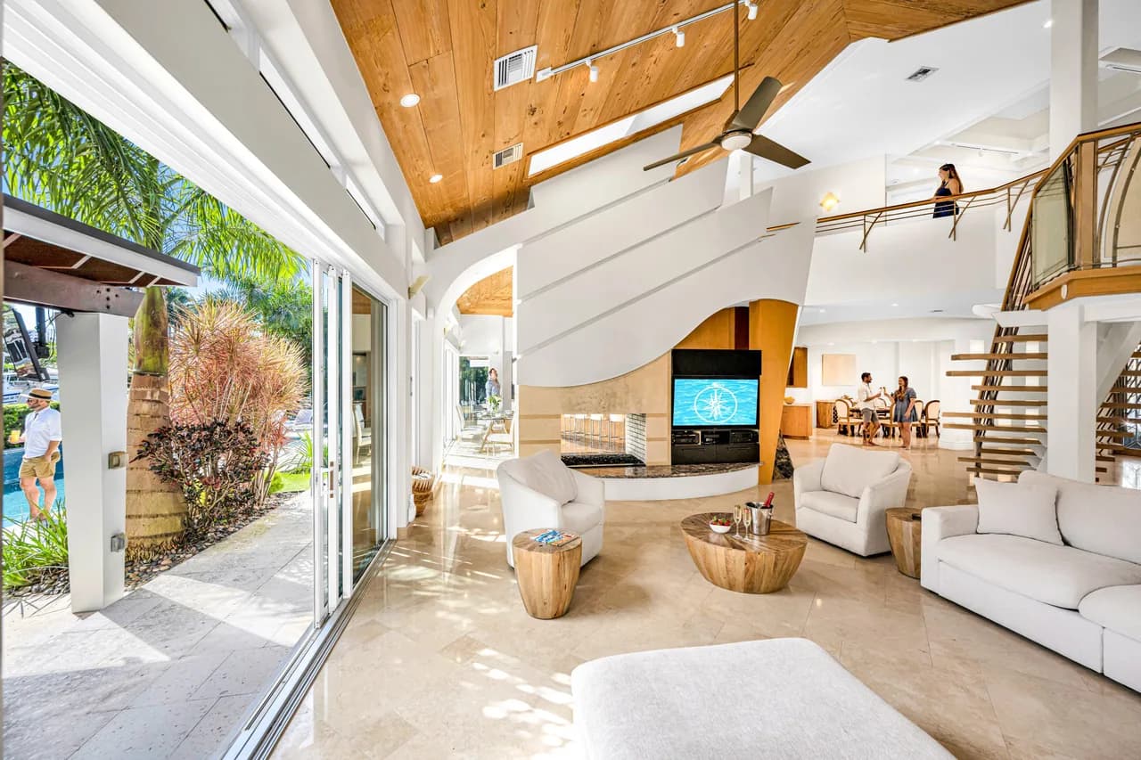 Architectural Masterpiece Villa in Fort Lauderdale photo 3
