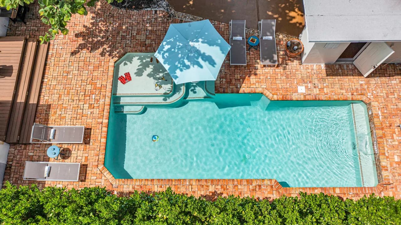 Charming Cottages with Pool in Fort Lauderdale photo 2