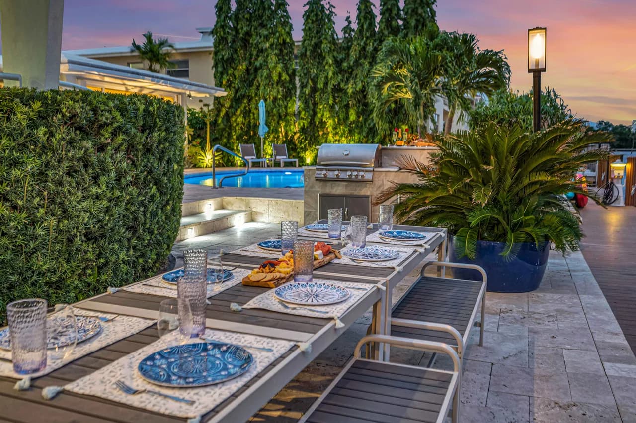 Waterfront Six Bedroom Villa in Soroka Shores, foto 5