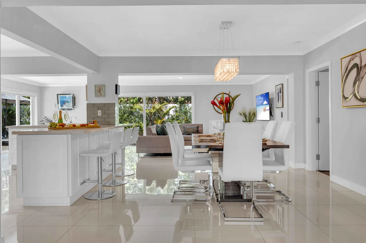 Heated Pool Villa Steps From Beach in Lauderdale-by-the-Sea, foto 2